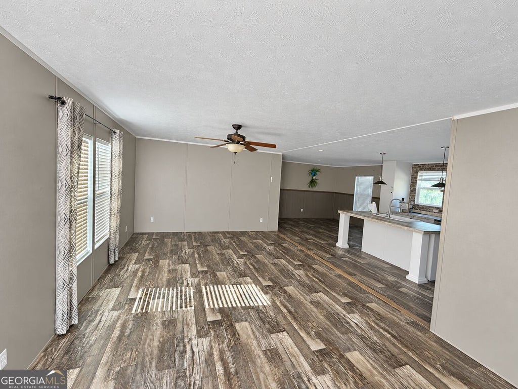 Photo of 310 E 4th Avenue, Buena Vista, GA 31803 (MLS # 10881673)