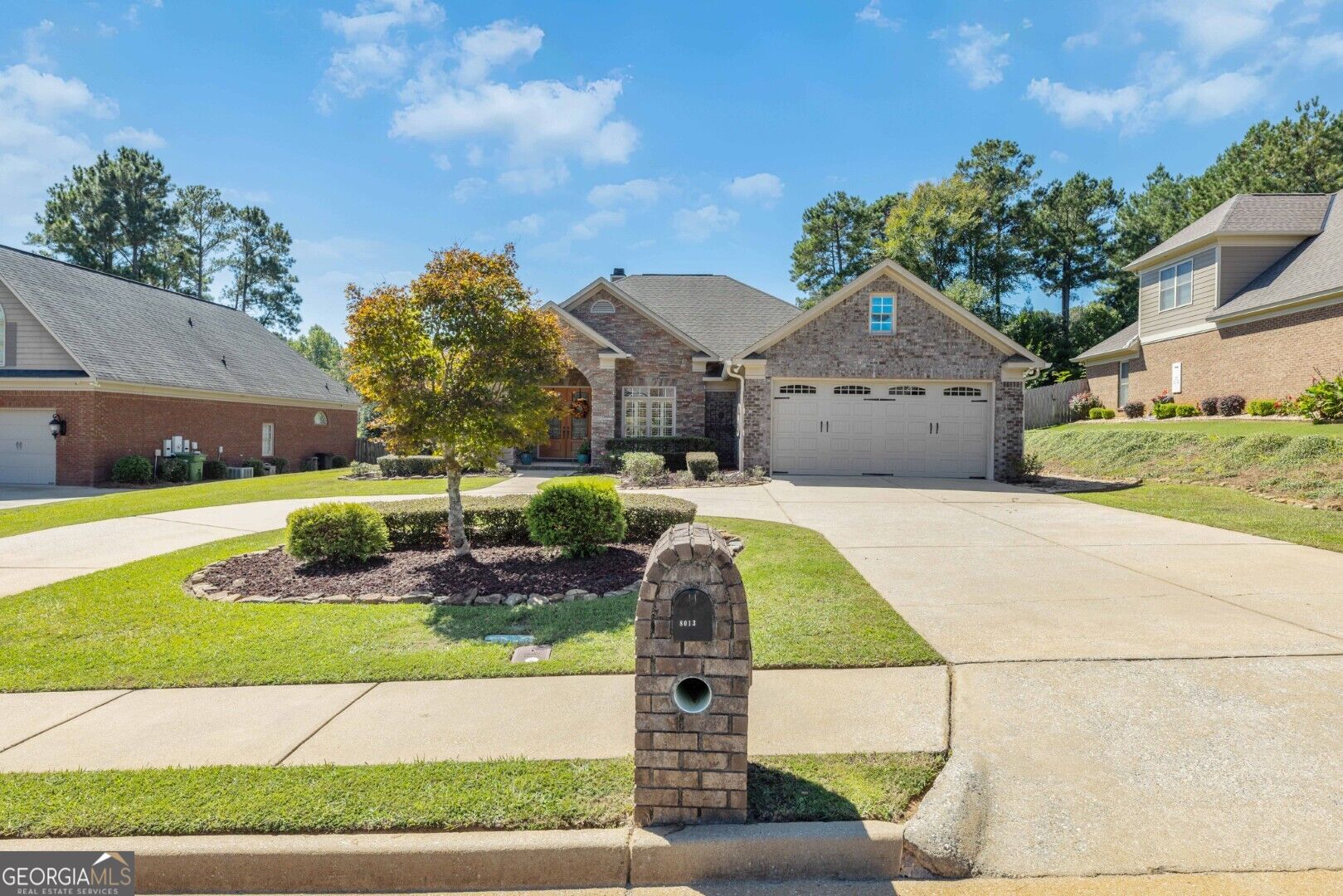 8013 Imperial CT