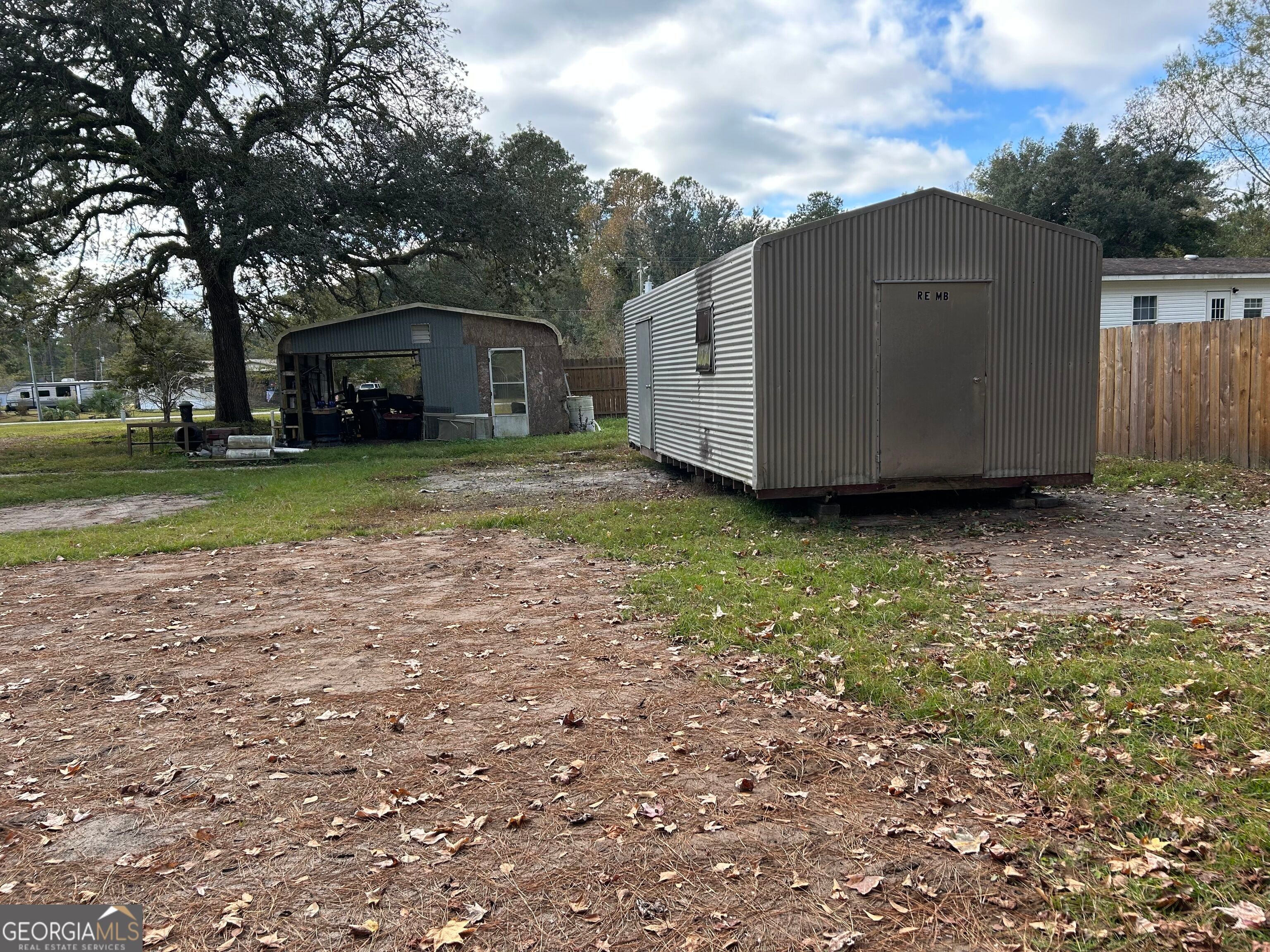 321 Carlyene DR