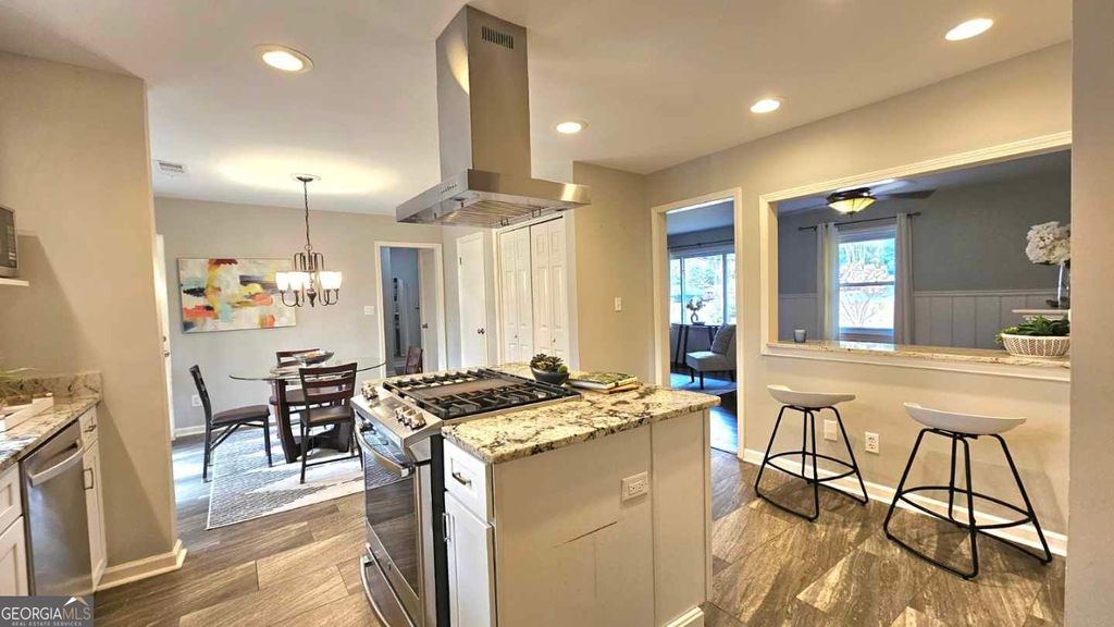 Photo of 2343 Hunting Valley Drive, Decatur, GA 30033 (MLS # 10678624)