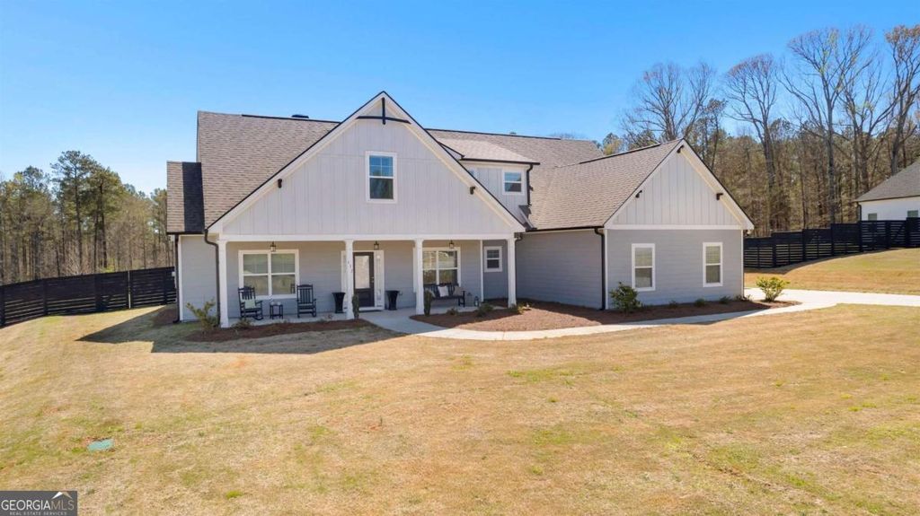 Photo of 132 Bluff Mill Farm Drive, Senoia, GA 30276 (MLS # 10708278)
