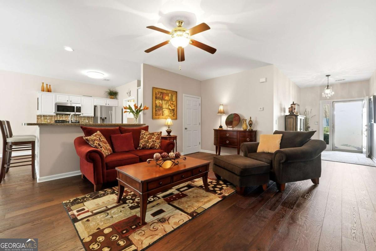 563 Sawnee Corners DR