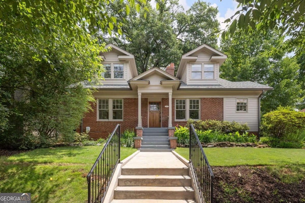 Photo of 252 Kings Highway, Decatur, GA 30030 (MLS # 10842196)