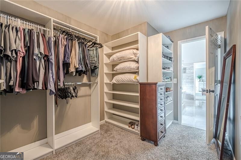 Canton, Georgia 30114, United States, 6 Bedrooms Bedrooms, ,5 BathroomsBathrooms,Residential,Active,173926