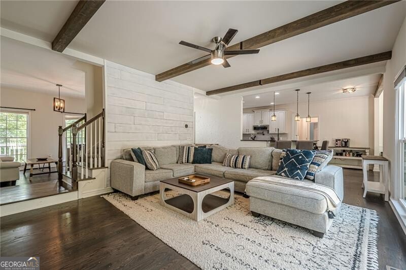 Canton, Georgia 30114, United States, 6 Bedrooms Bedrooms, ,5 BathroomsBathrooms,Residential,Active,173926