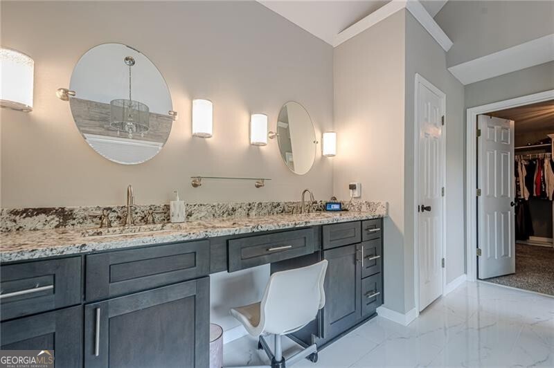 Canton, Georgia 30114, United States, 6 Bedrooms Bedrooms, ,5 BathroomsBathrooms,Residential,Active,173926