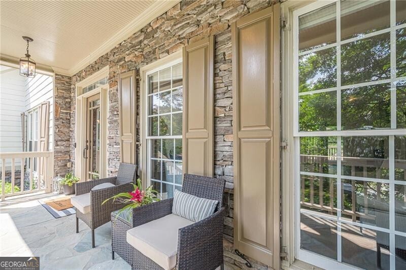 Canton, Georgia 30114, United States, 6 Bedrooms Bedrooms, ,5 BathroomsBathrooms,Residential,Active,173926