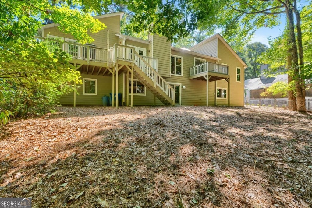 Photo of 4004 Woodridge Court, Duluth, GA 30096 (MLS # 10843802)