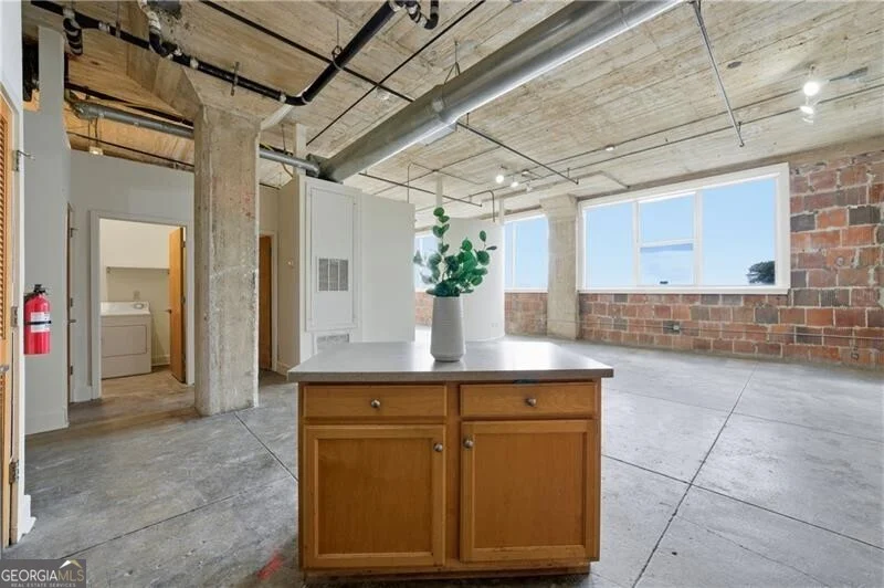 505 Whitehall Street SW Unit 307