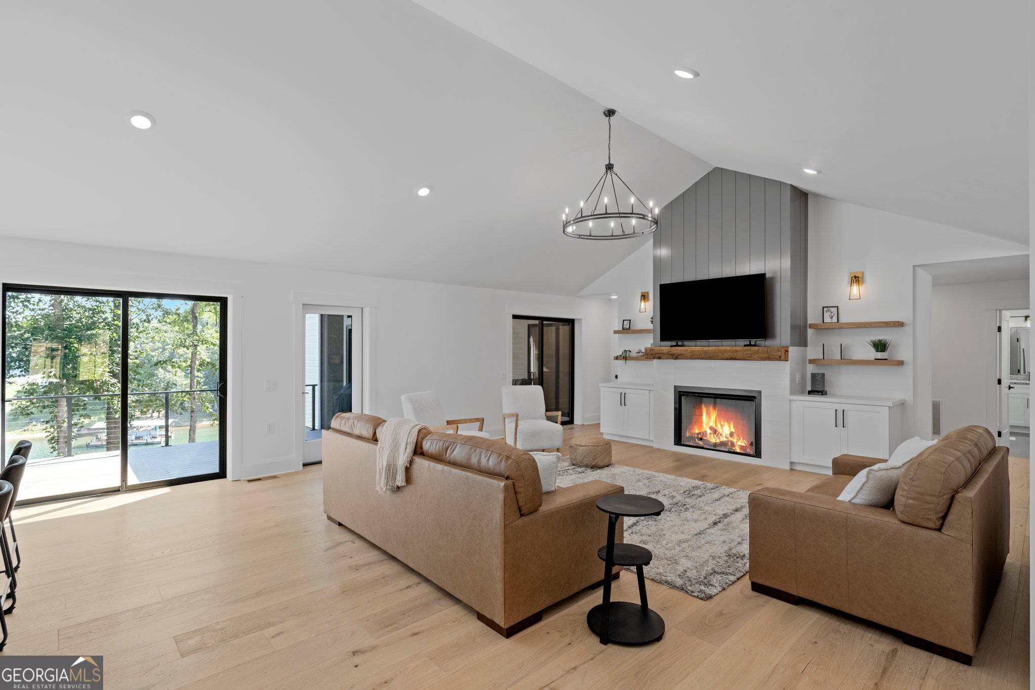 486 Mockingbird LN