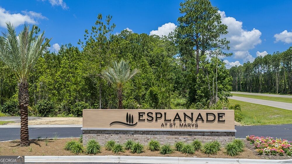 353 Grandview DR