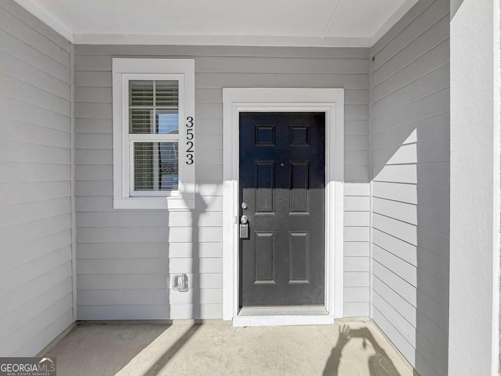 Photo of 3523 Condor Court SW, Atlanta, GA 30331 (MLS # 10671940)