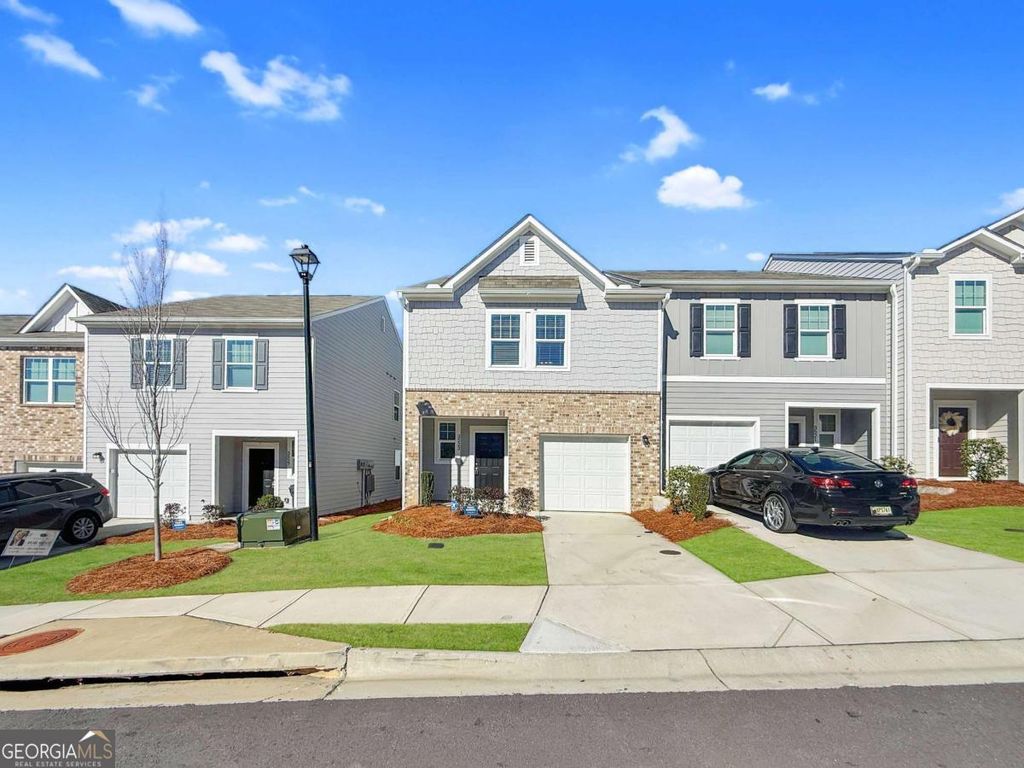 Photo of 3523 Condor Court SW, Atlanta, GA 30331 (MLS # 10671940)