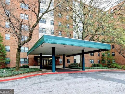 Photo of 2965 Pharr Court South Ct SW #119, Atlanta, GA 30305 (MLS # 10619809)