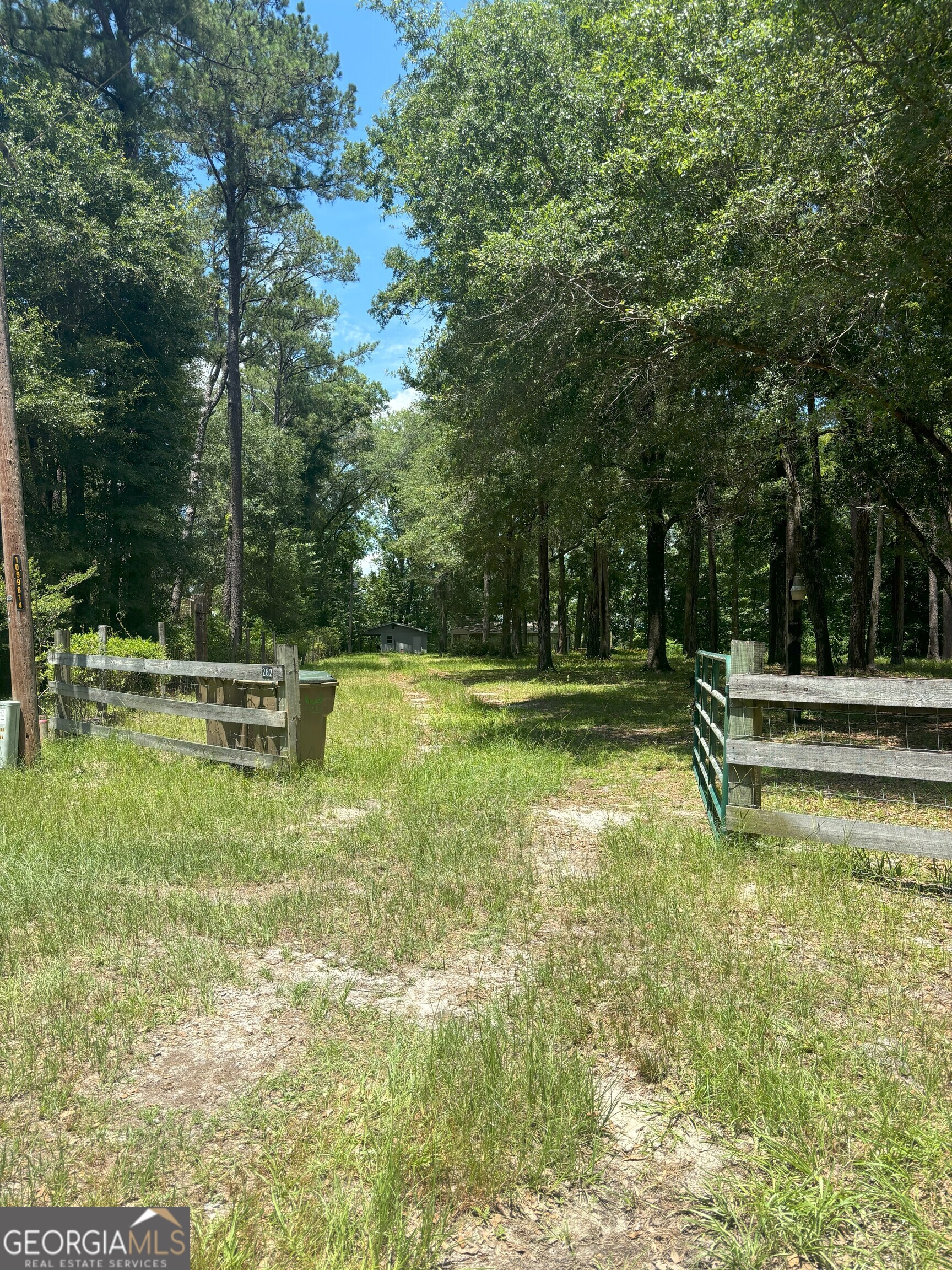 282 Tuckasee King RD