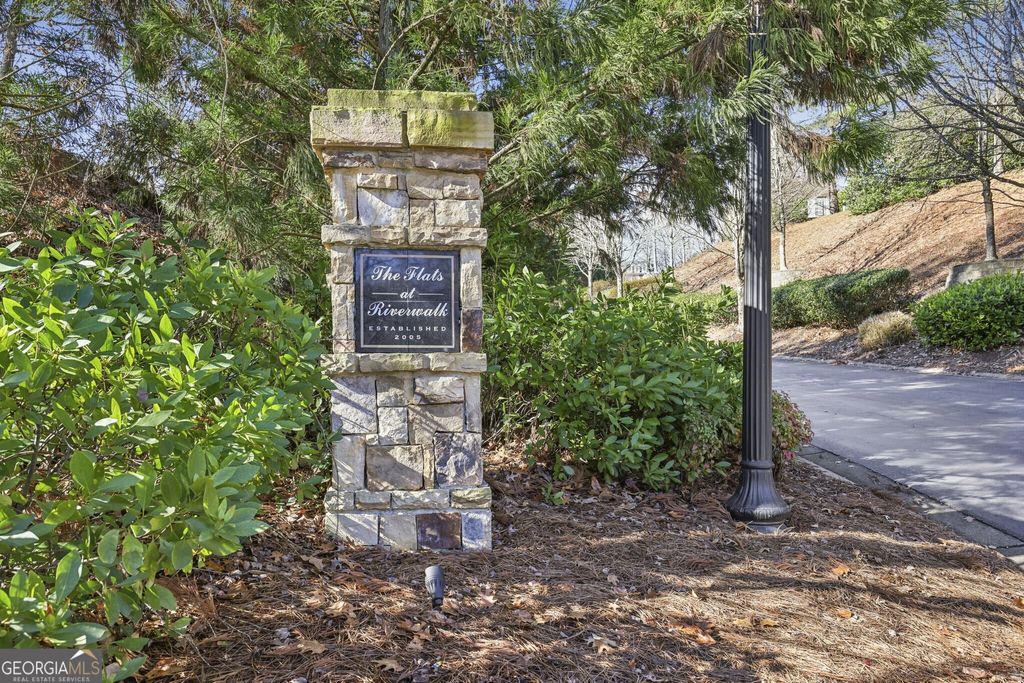 Photo of 3150 Woodwalk Drive #3202, Atlanta, GA 30339 (MLS # 10668462)