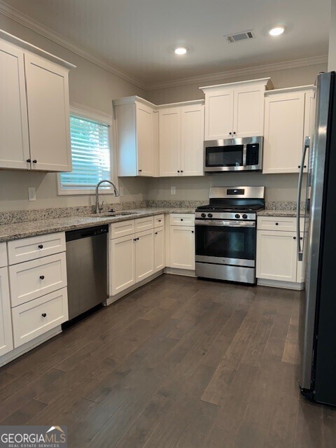30 Grand Oak DR