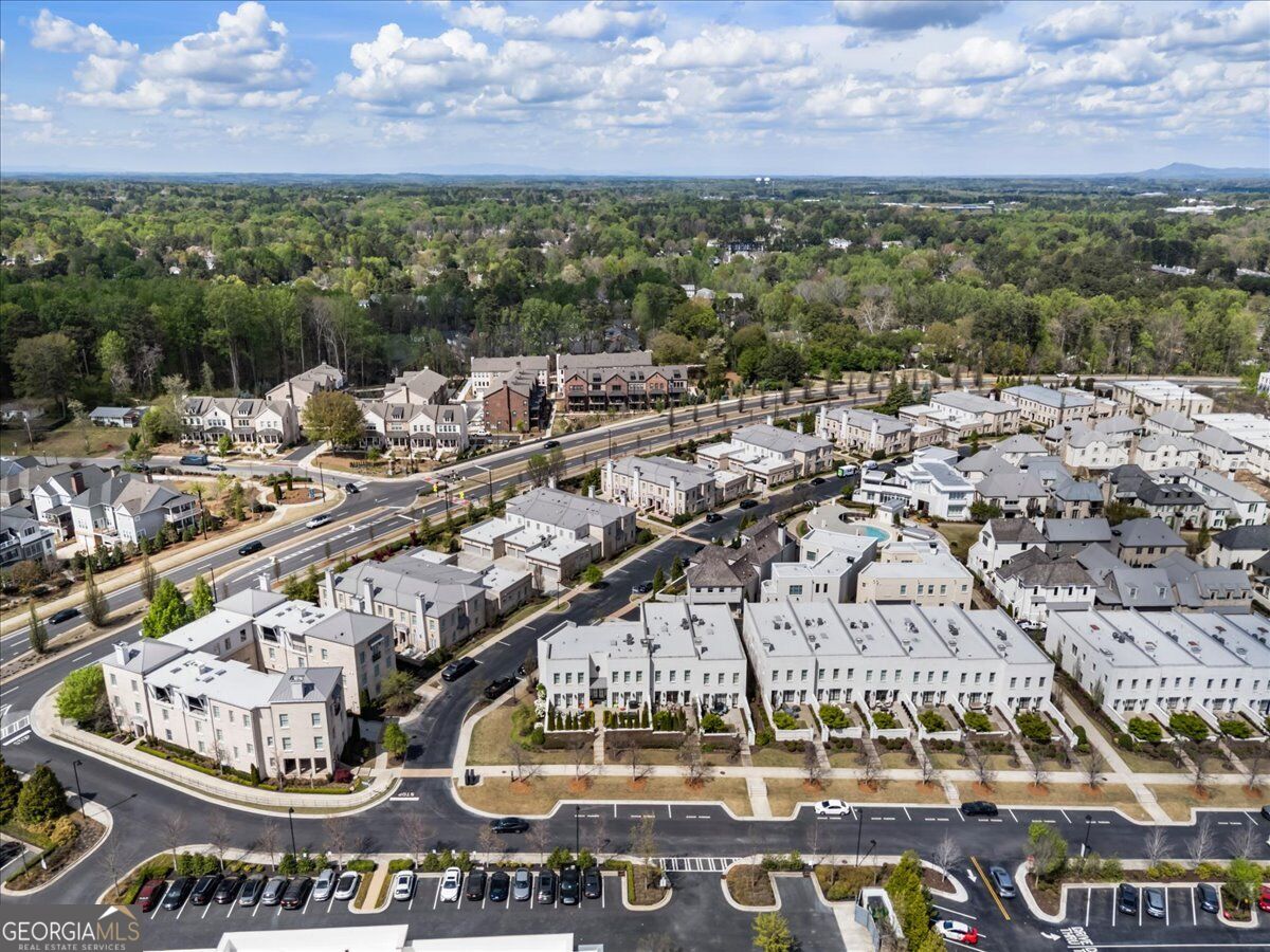 128 Grand CRES