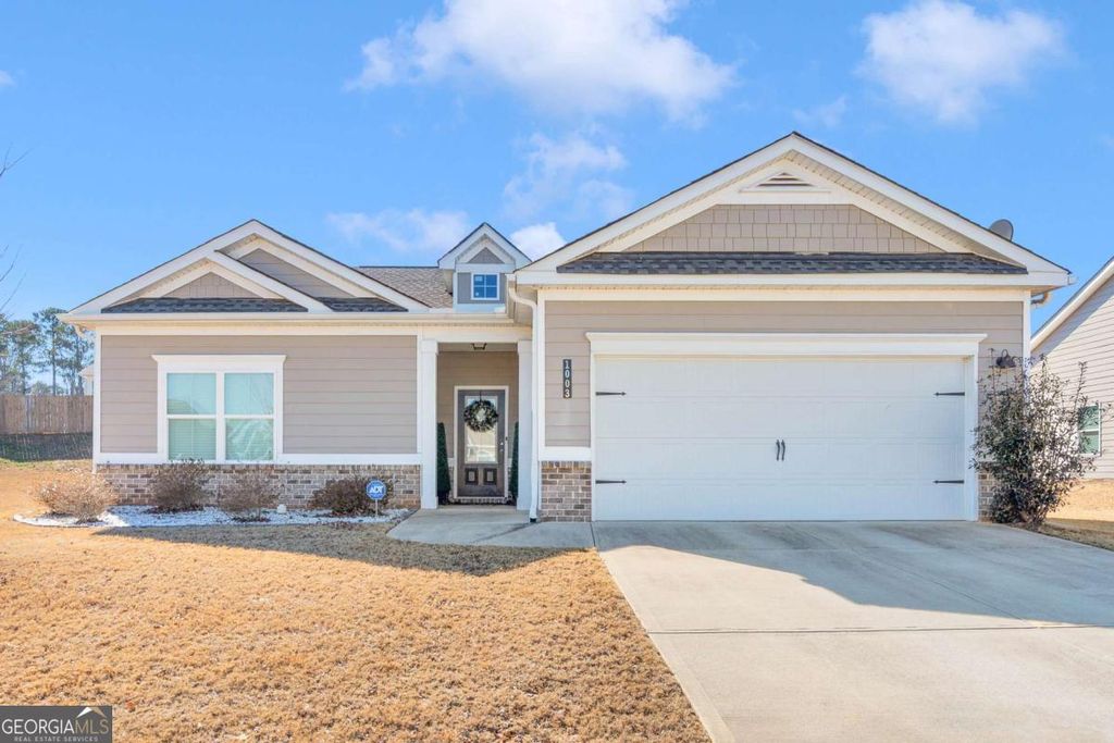 Photo of 1003 Stonecreek Way, Monroe, GA 30655 (MLS # 10687416)