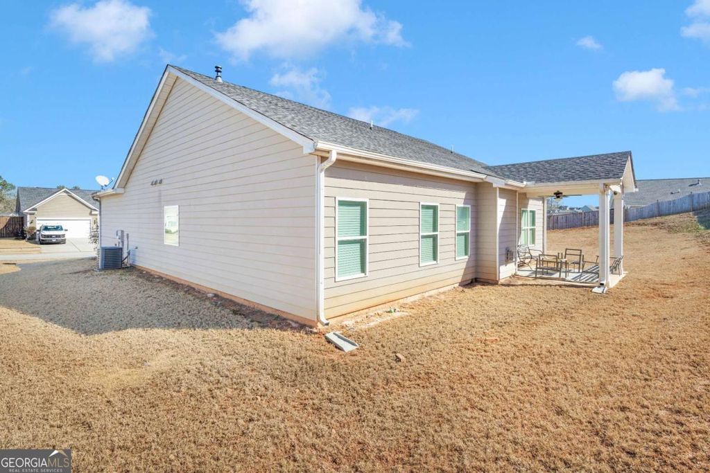 Photo of 1003 Stonecreek Way, Monroe, GA 30655 (MLS # 10687416)