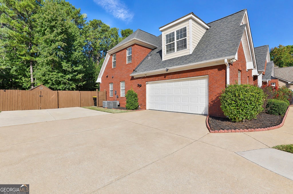 Photo of 170 Middleton Trace, Newnan, GA 30265 (MLS # 10880105)