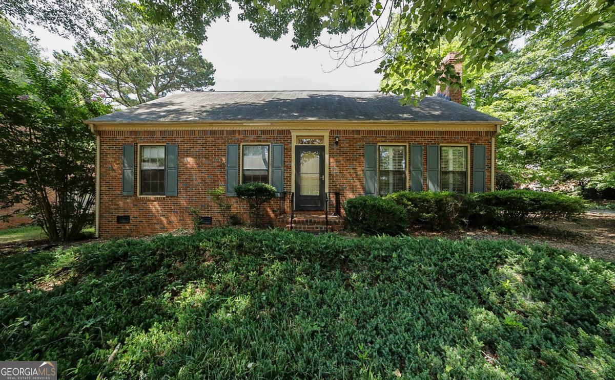 126 Stratford DR S 126