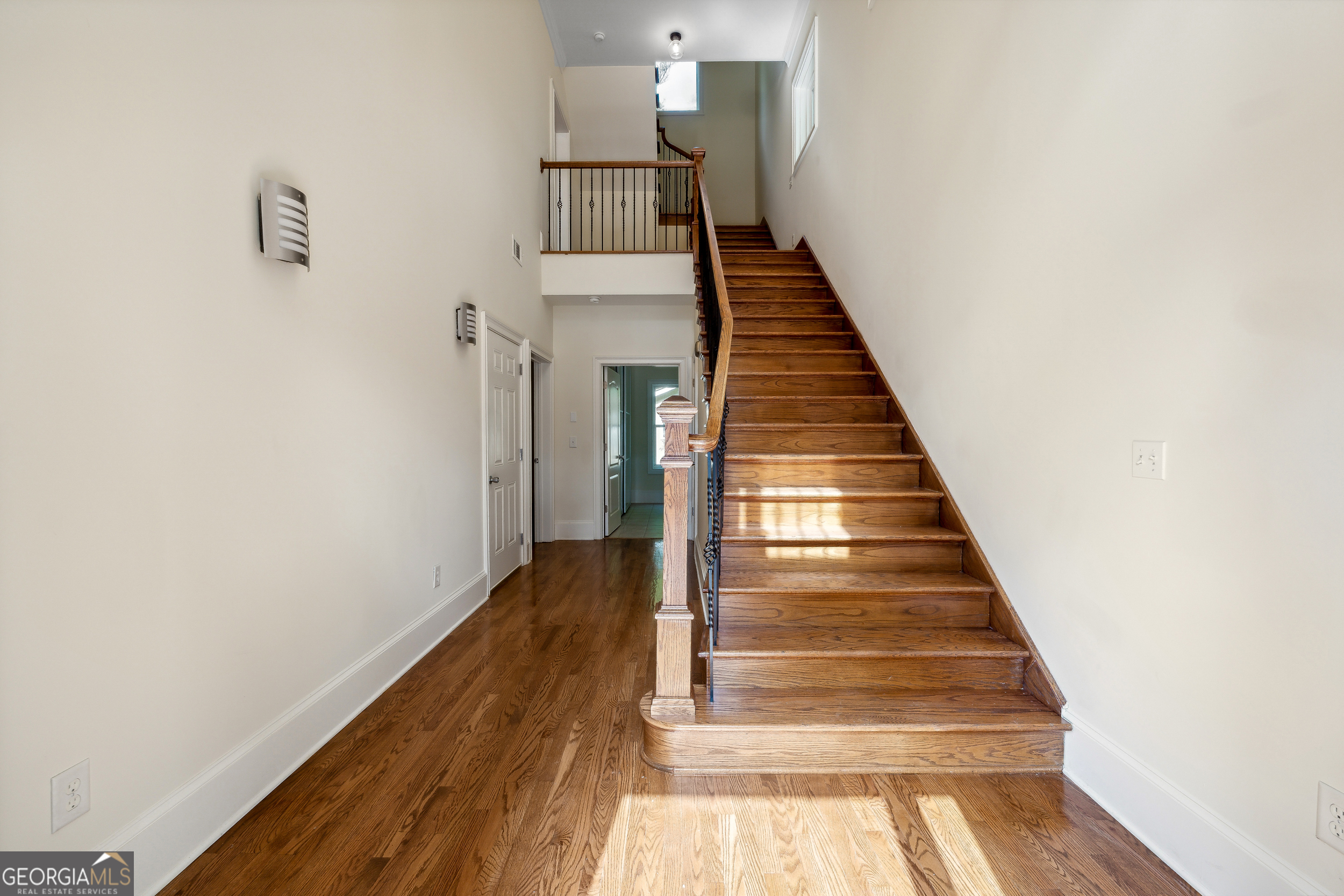 1303 N Druid Hills RD