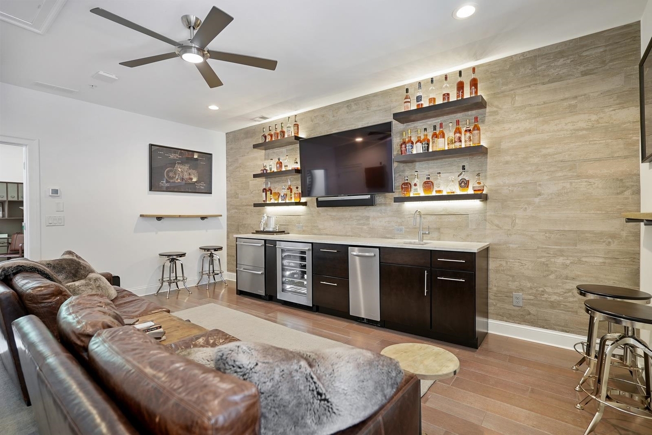 120 West Wieuca - Residential