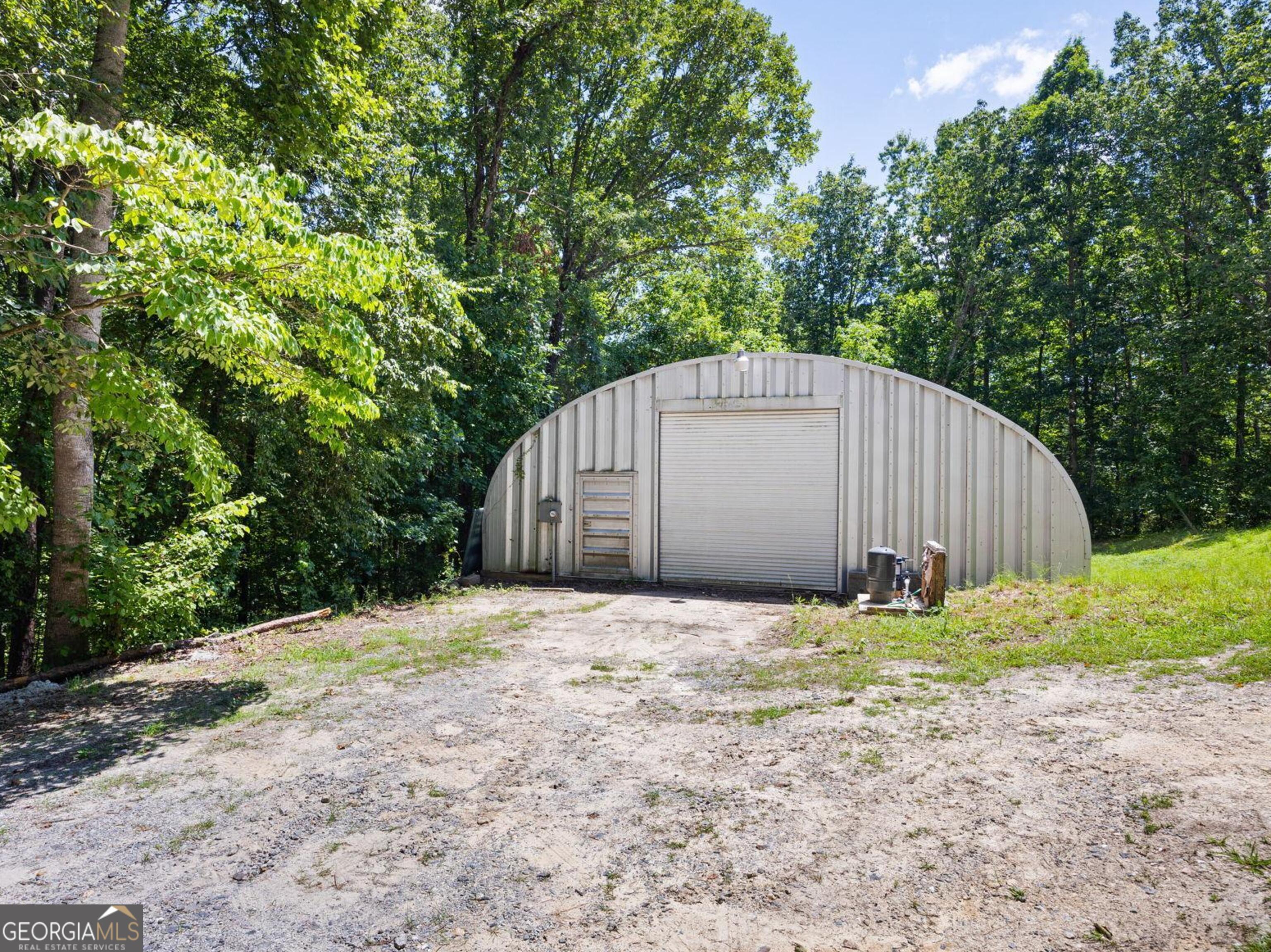 3902 Mulberry Rock RD