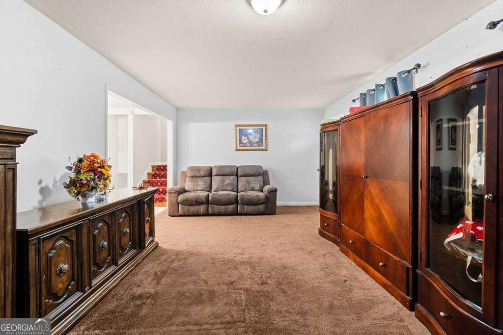 Photo of 1869 Beechwood Boulevard NW, Gainesville, GA 30504 (MLS # 10726959)