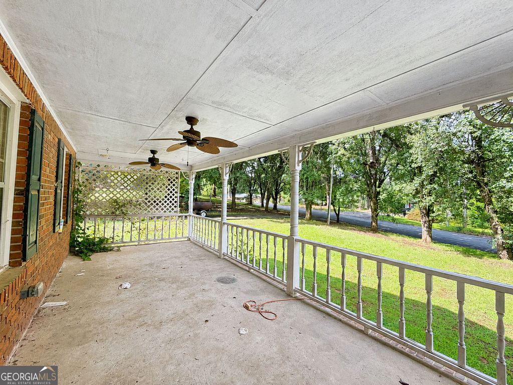 Photo of 677 Bankshire Drive, Suwanee, GA 30024 (MLS # 10791002)
