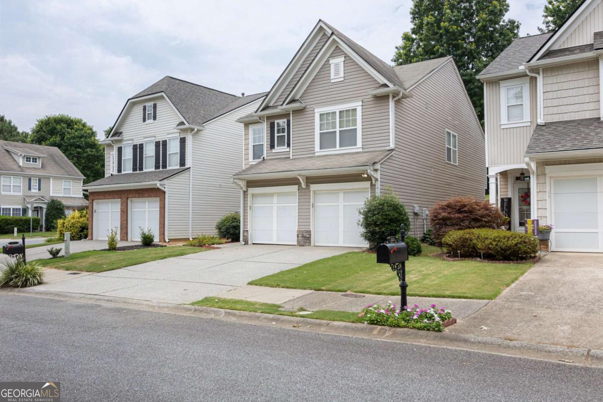 303 Barberry PL