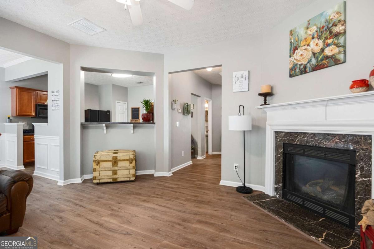 Prominence Point - Residential