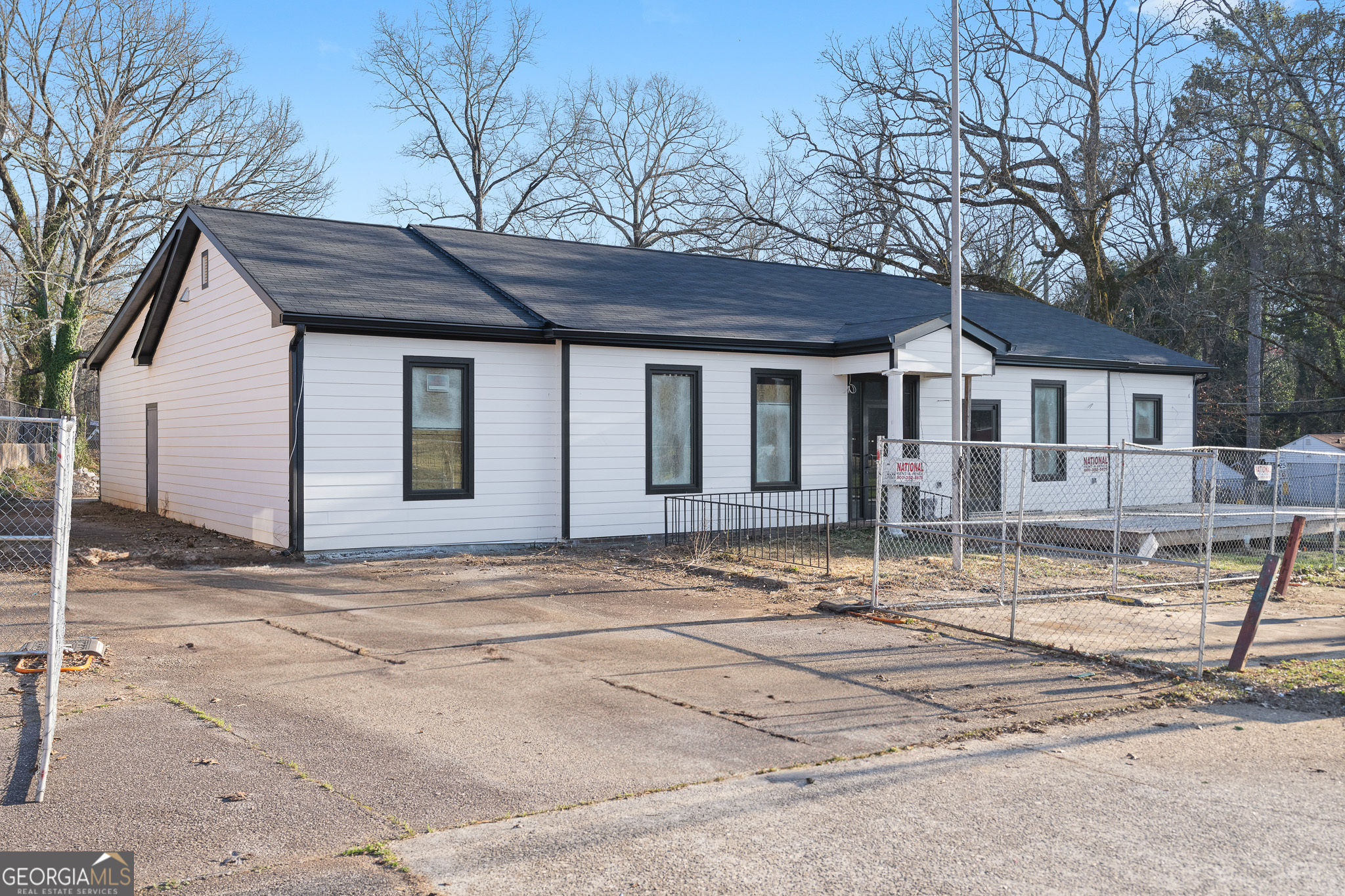 2358 Cascade RD SW