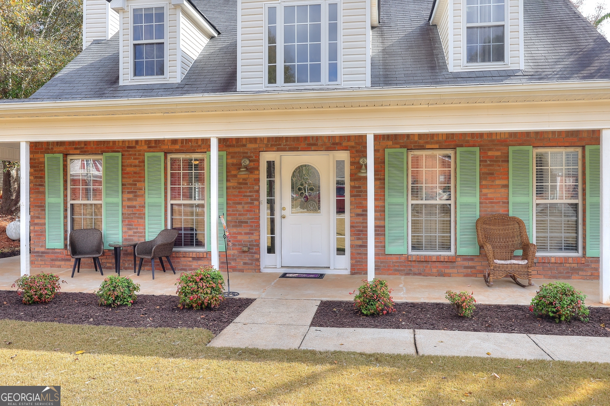 Vinnys Lake - Residential