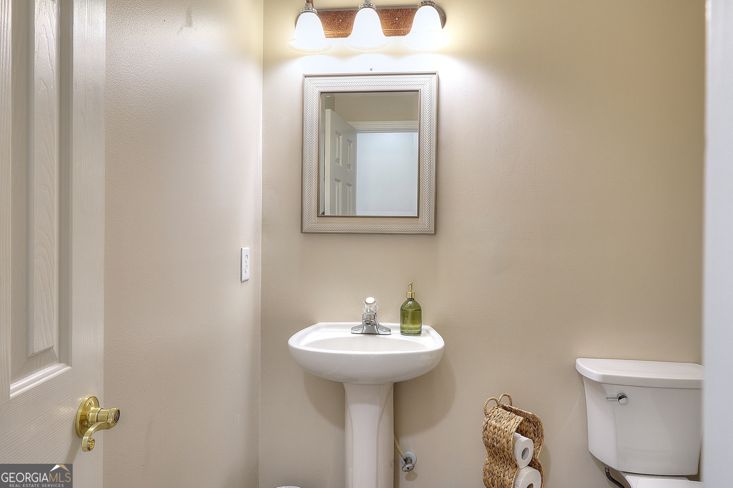 Vinnys Lake - Residential