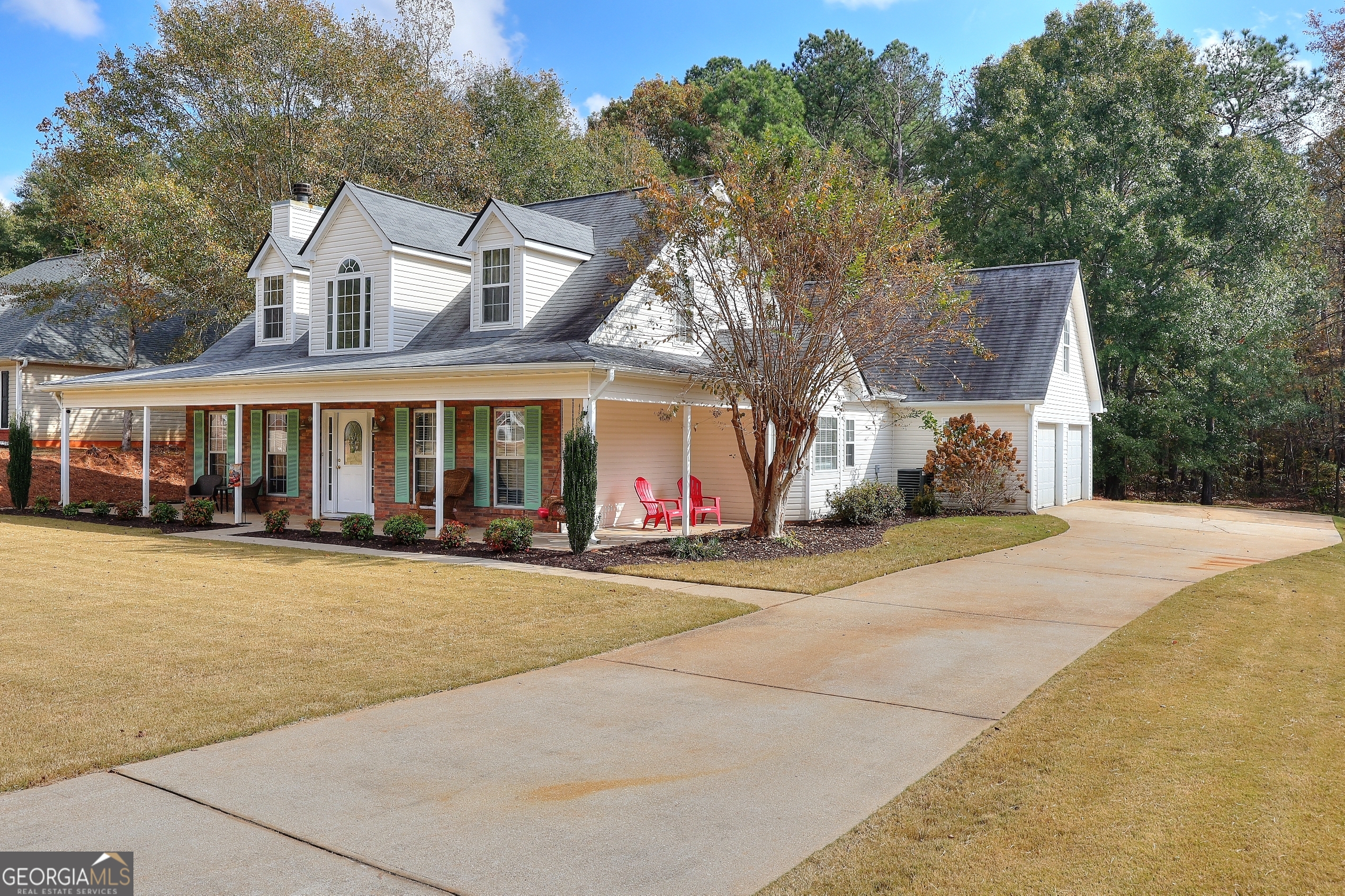 Vinnys Lake - Residential