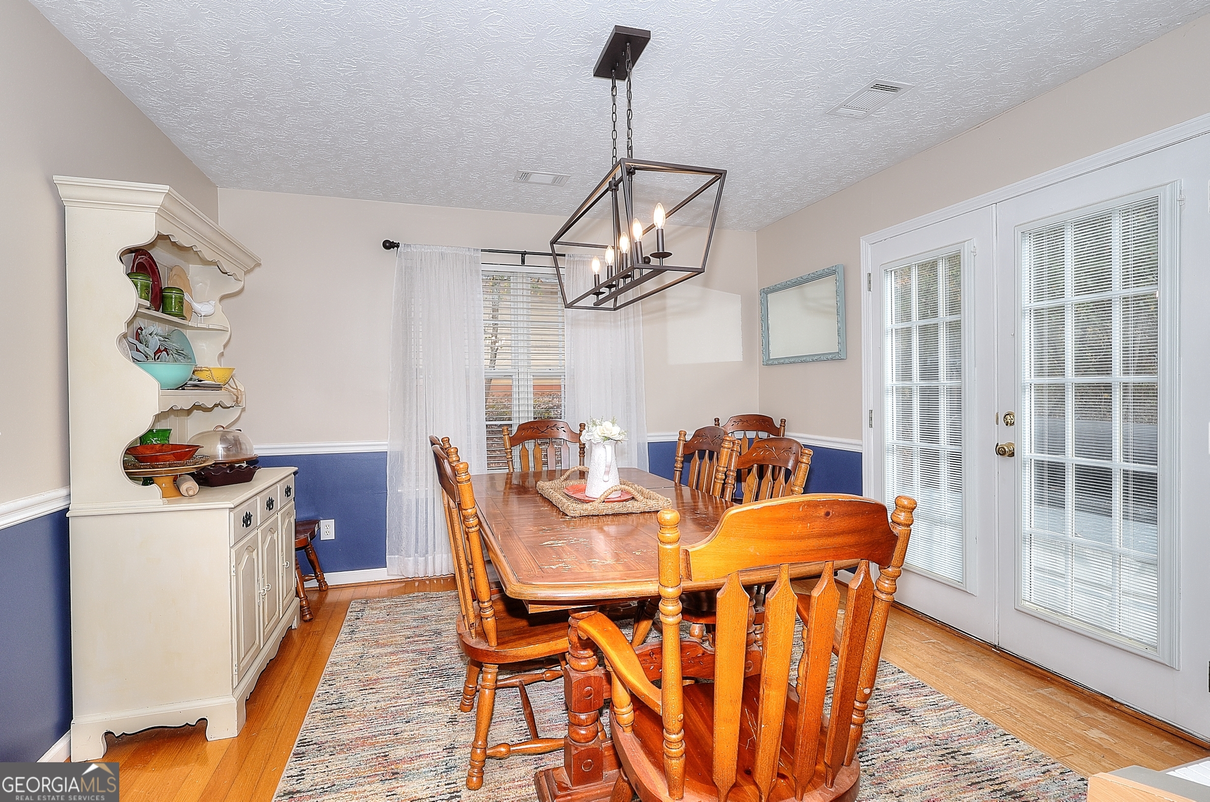 Vinnys Lake - Residential