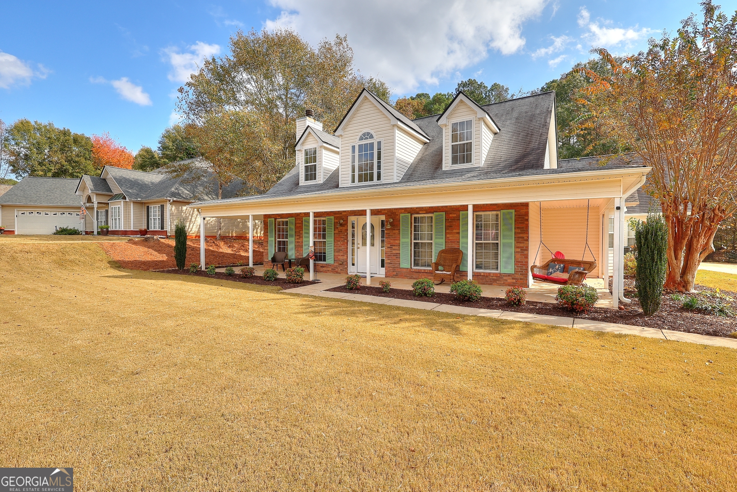 Vinnys Lake - Residential