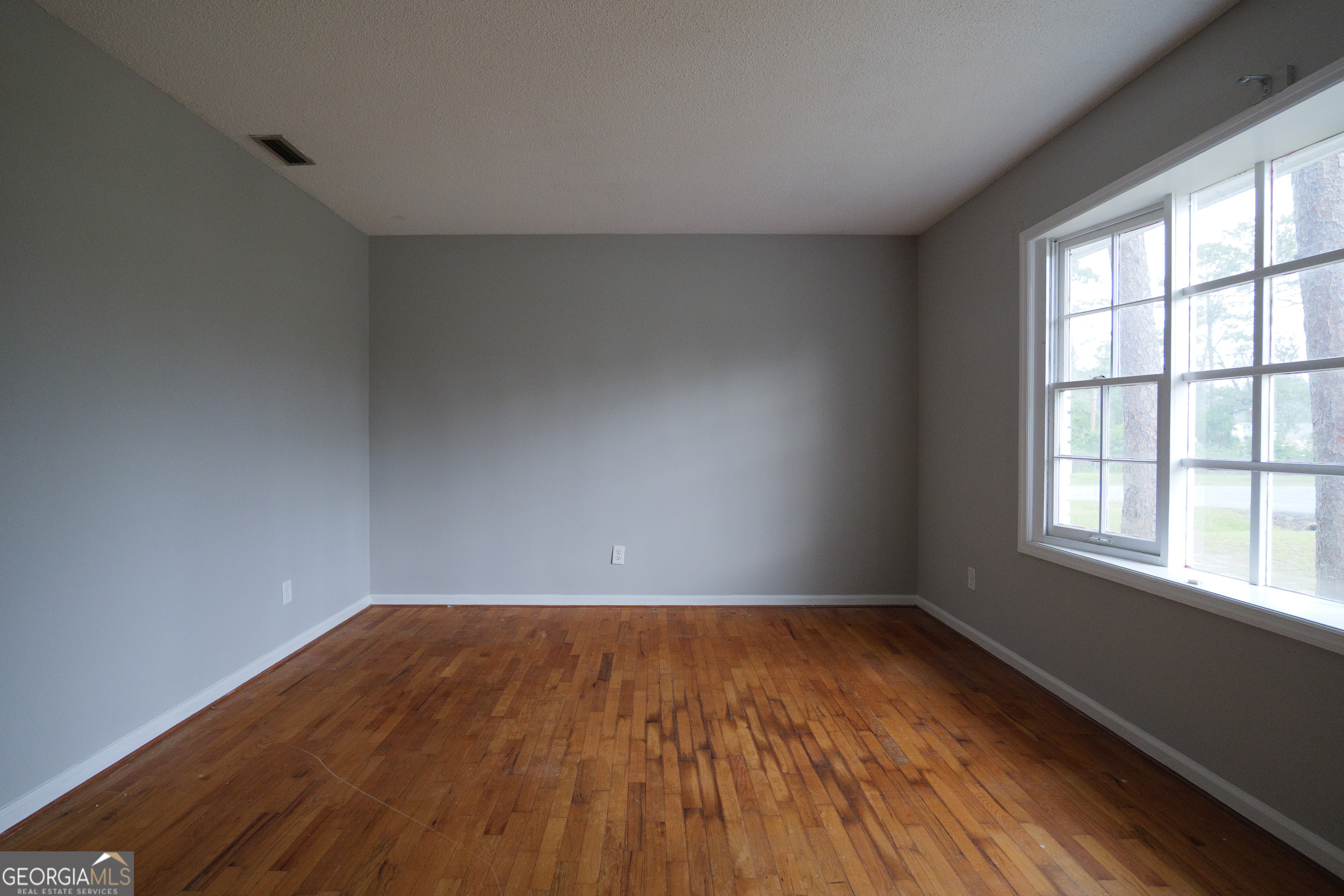 2602 Deborah DR