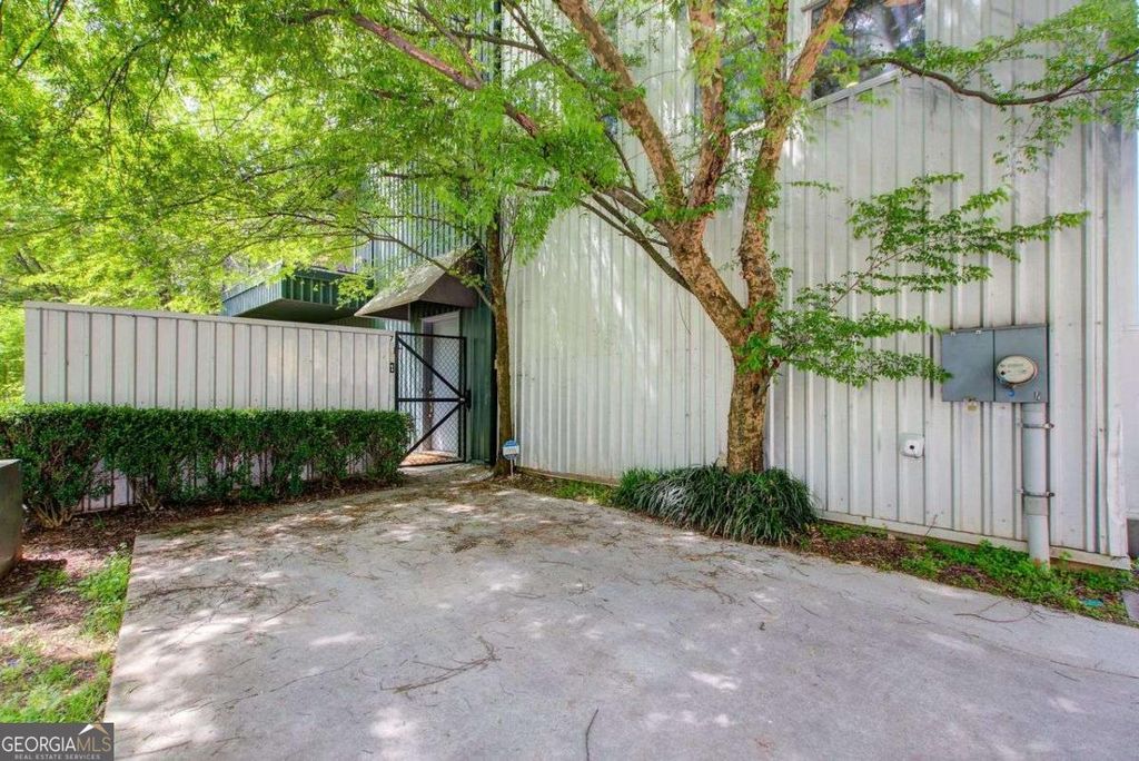 Photo of 241 Maynard Terrace SE #7, Atlanta, GA 30316 (MLS # 10686124)