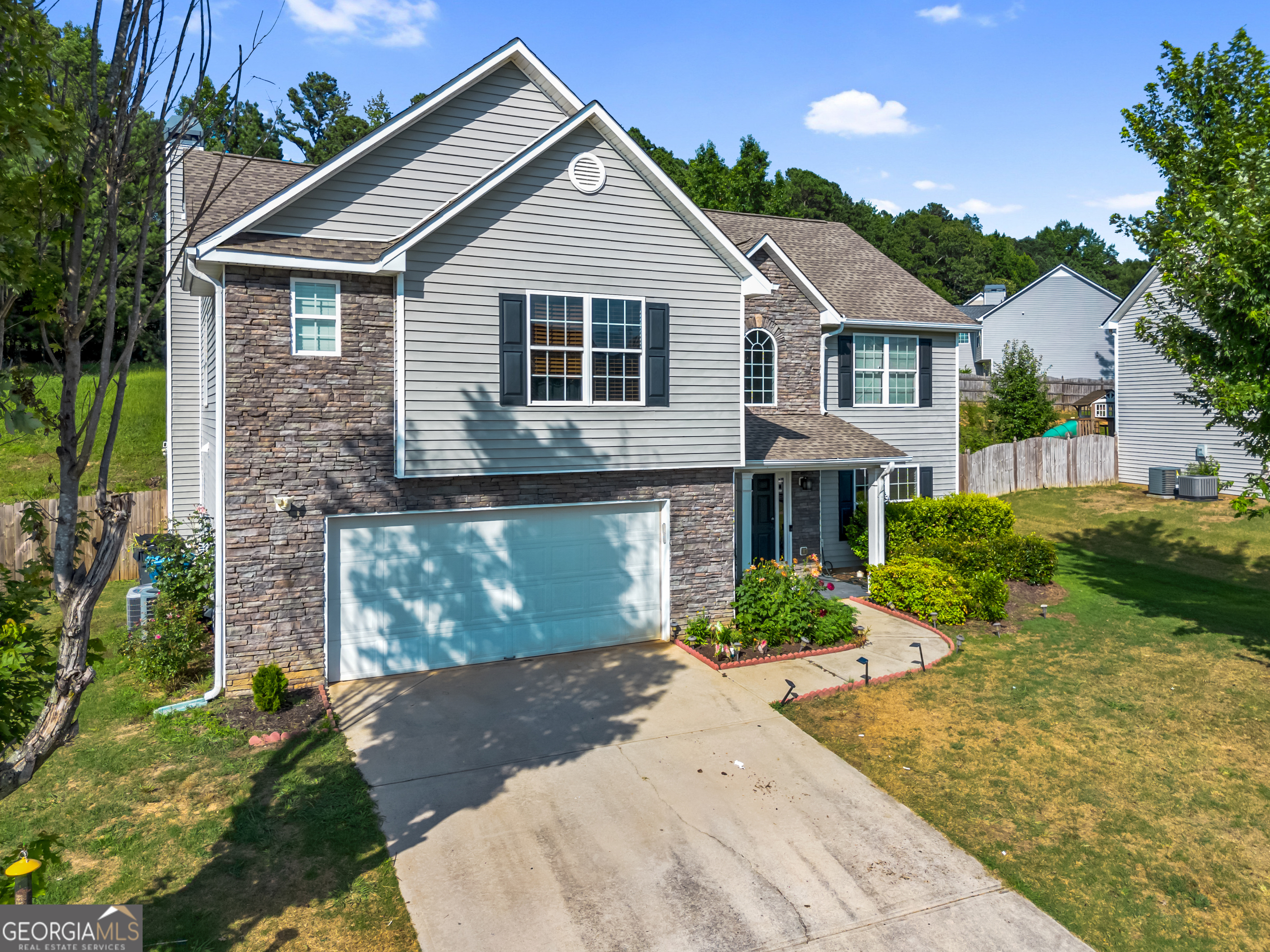 3266 Bridle Brook DR