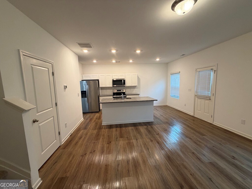 1410 Ben Park WAY