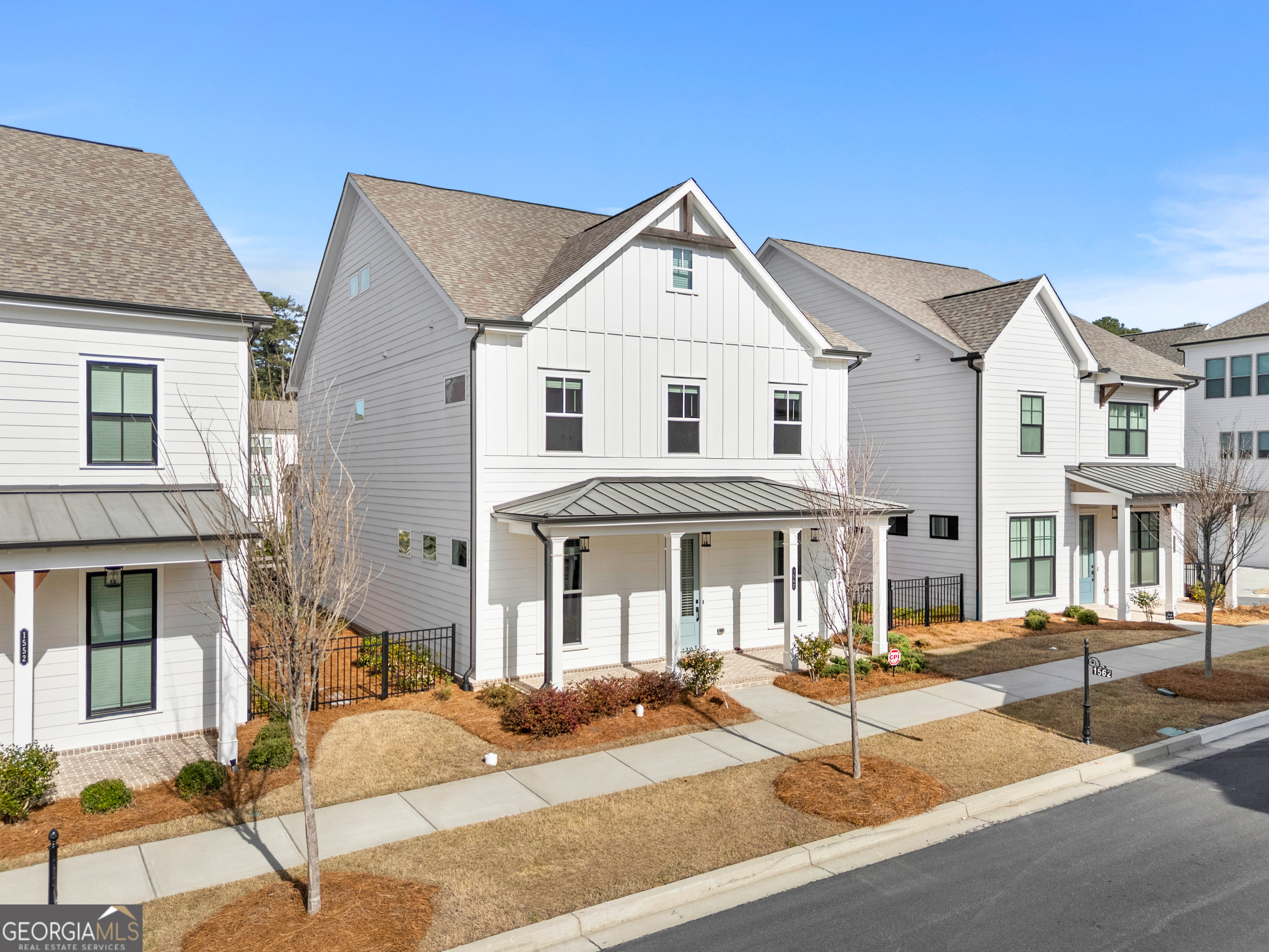 1562 Harvest Park LN