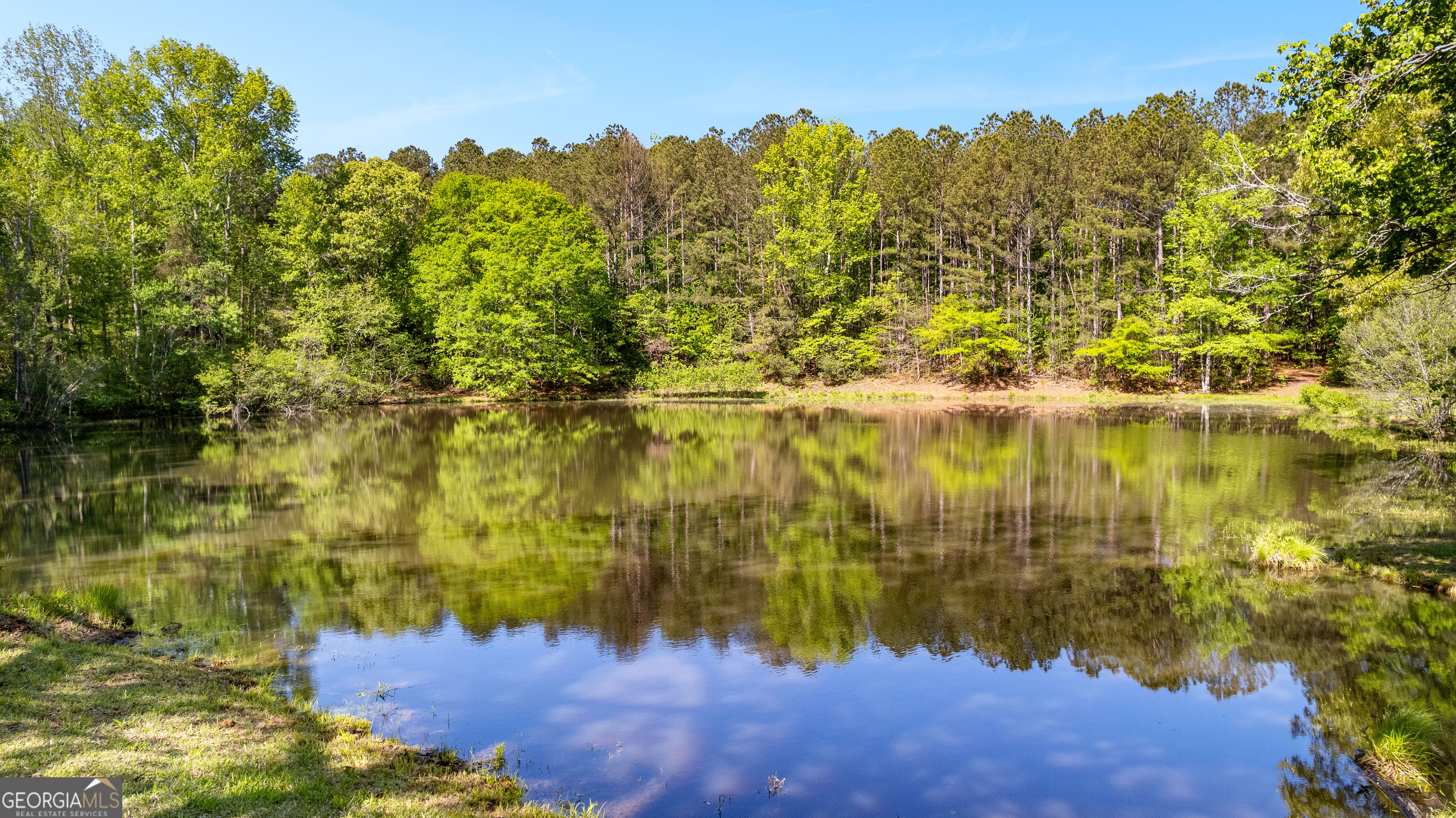 Barnesville, Georgia 30204, United States, 4 Bedrooms Bedrooms, ,2 BathroomsBathrooms,Residential,Pending,111576