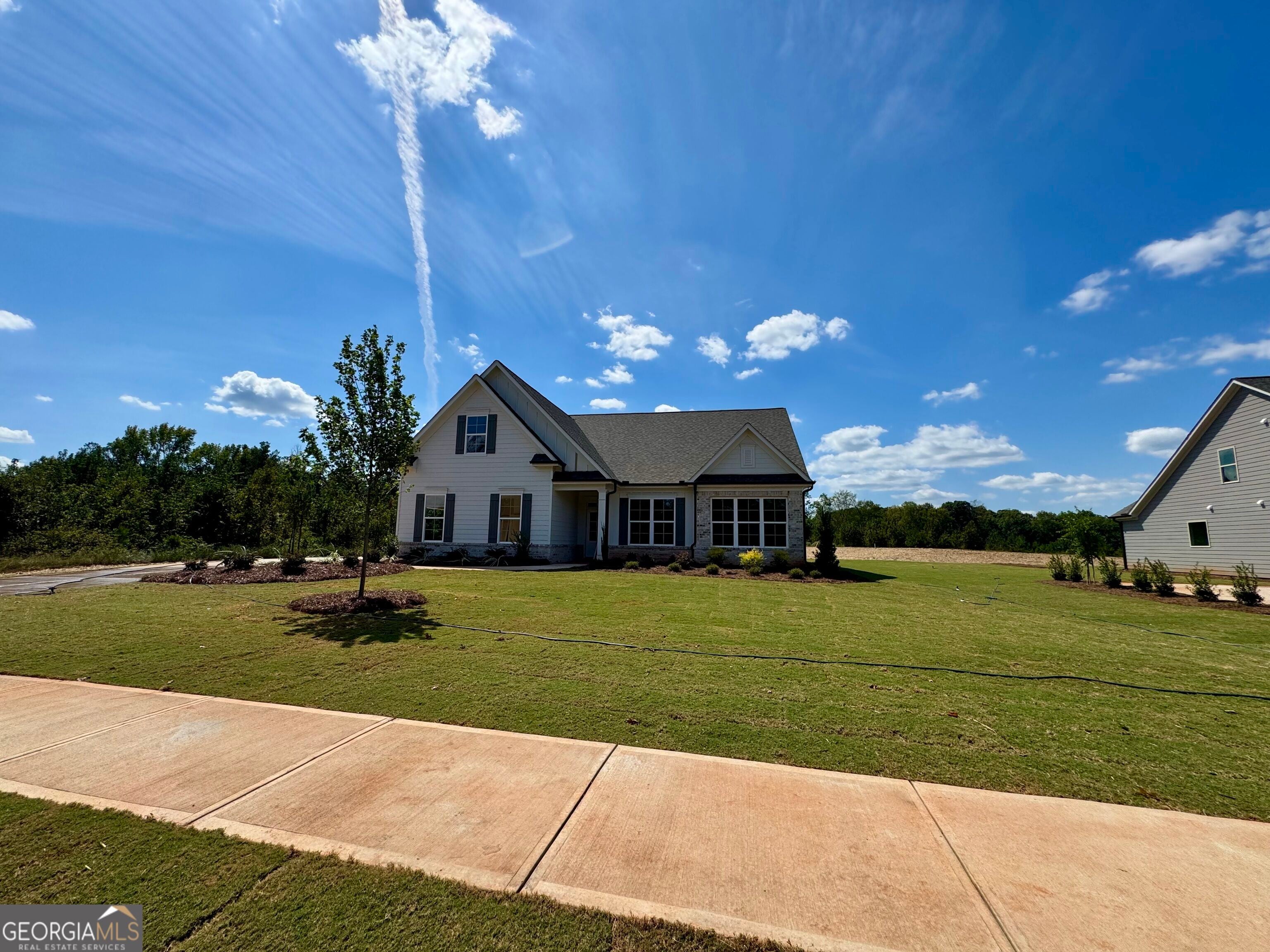1025 Windy Hill RD