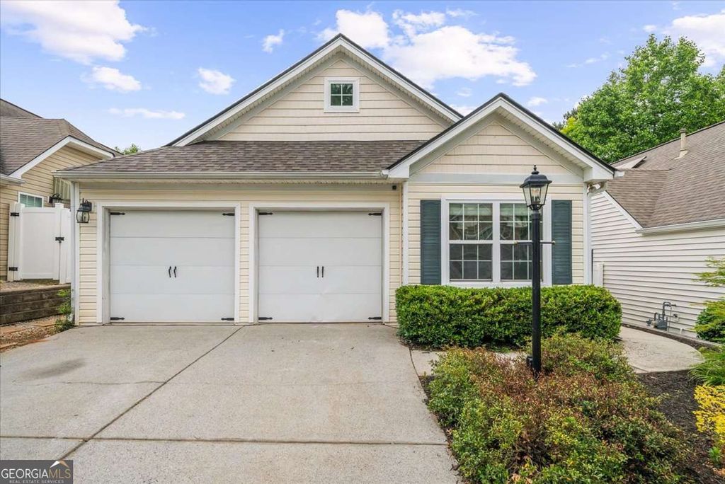 Photo of 2735 Gateview Court, Cumming, GA 30040 (MLS # 10756505)