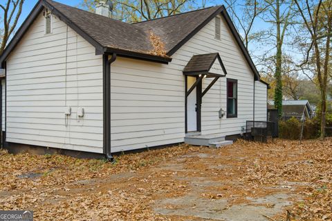 Photo of 1691 Flat Shoals Road SE, Atlanta, GA 30316 (MLS # 10663592)