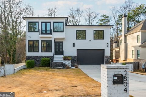 Photo of 2804 Skyland Drive NE, Brookhaven, GA 30341 (MLS # 10674080)