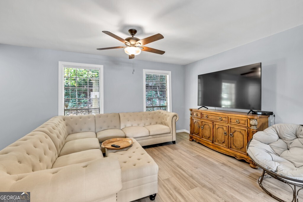 7307 Cardigan CIR